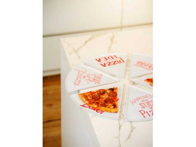 Pizzabordjeset6 Rood Wit 22,4x23,2xh1,1c M Driehoekig Melamine