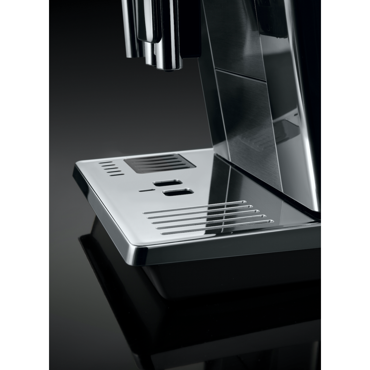 Кофемашина delonghi ecam 650.85 ms