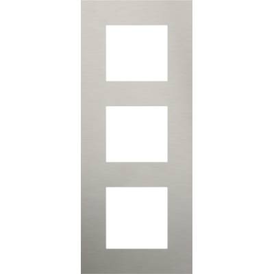 Triple plaque de recouvrement de 60 mm d'entraxe verticalement Niko Pure stainless steel on white 