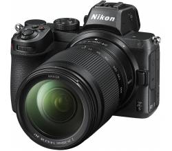Z5 + 24-200mm Nikon