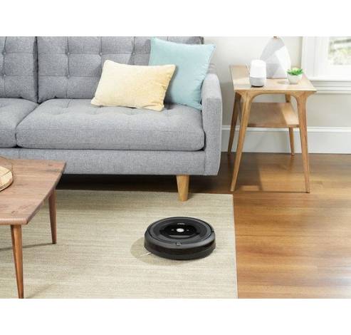 Roomba e5  iRobot