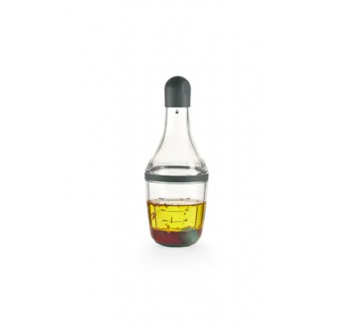 shaker à vinaigrette en silicone et Tritan vert 180ml  Lékué