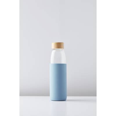Bouteille en verre avec manchon en silicone bleu brouillard 580ml  Point-Virgule