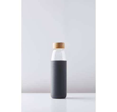 Glazen fles met silicone sleeve donkergrijs 580ml  Point-Virgule