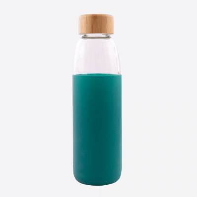 Glazen fles met silicone sleeve petrolgroen 580ml  Point-Virgule