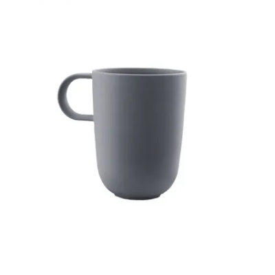 Tasse à poignée en PLA gris foncé 450ml  Point-Virgule