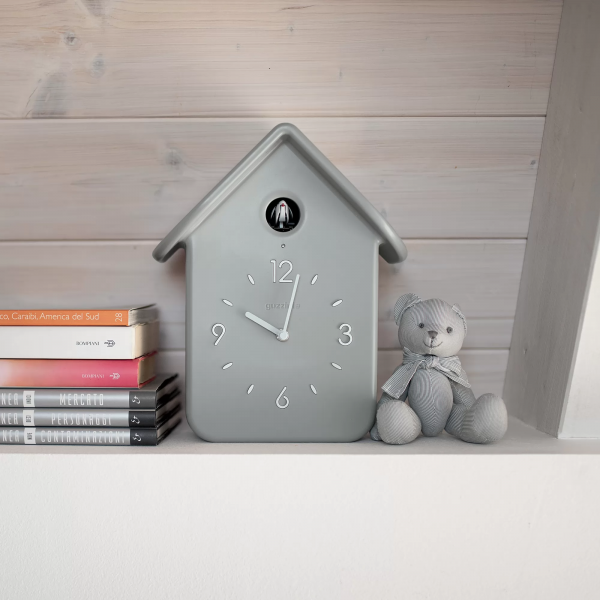 QQ - cuckoo clock with pendulum light grey 