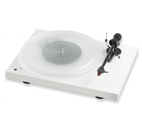 Debut Carbon RecordMaster Hires Wit + 2M Red  Pro-Ject