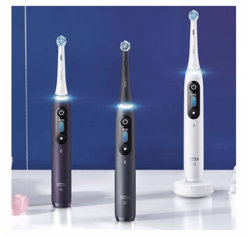 iO 8S Elektrische Tandenborstel Zwart  Oral-B