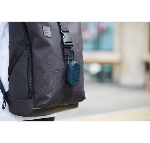 Mino T Bluetooth speaker met karabijnhaak Donkerblauw  Lexon