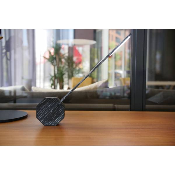 Octagon One Desk Lamp Black 