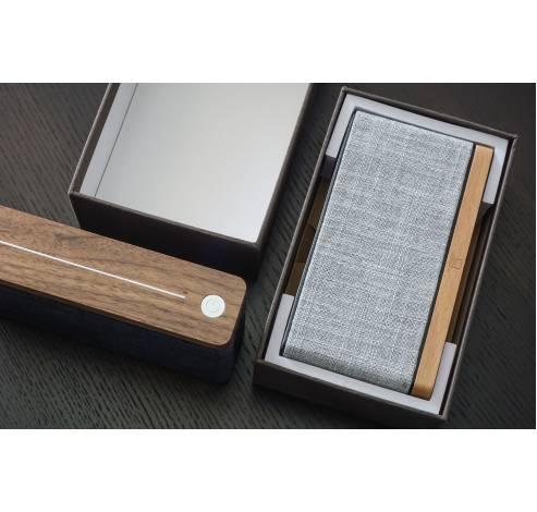 HiFi Square Bluetooth Speaker natural maple wood  Gingko