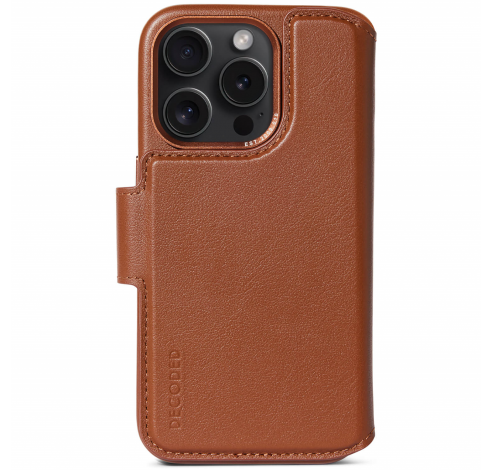 Leather Detachable Wallet iPhone 15 Pro Tan       Decoded