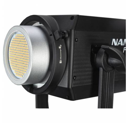 FS-200 LED Spot Light  Nanlite