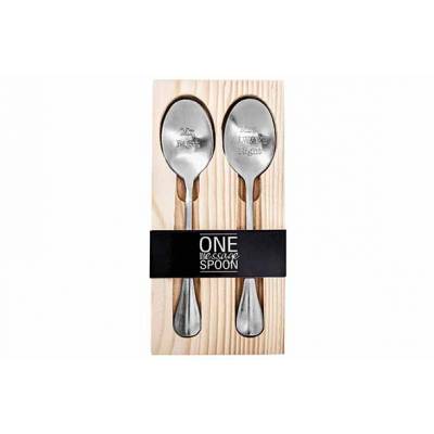 One Message Spoon Giftset: 1x Mr Right -  1x Mrs Always Right  ONE MESSAGE SPOON