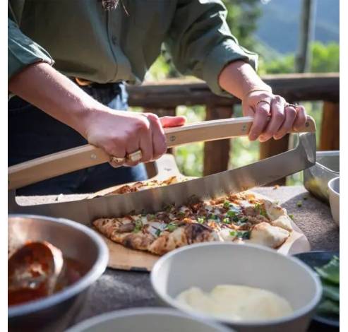 Pizza snijblad uit roestvrijstaal en bamboo  Solo Stove