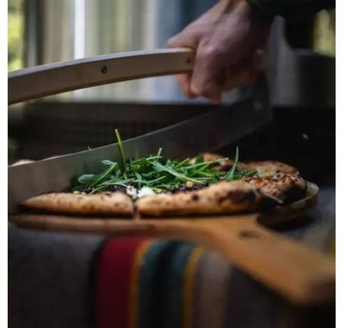 Pizza snijblad uit roestvrijstaal en bamboo  Solo Stove